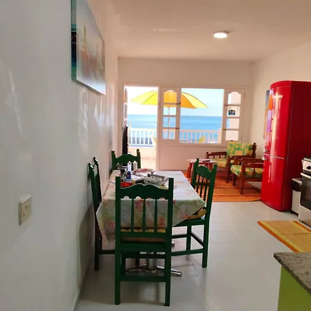 Vistas Al Mar 2 Apartment